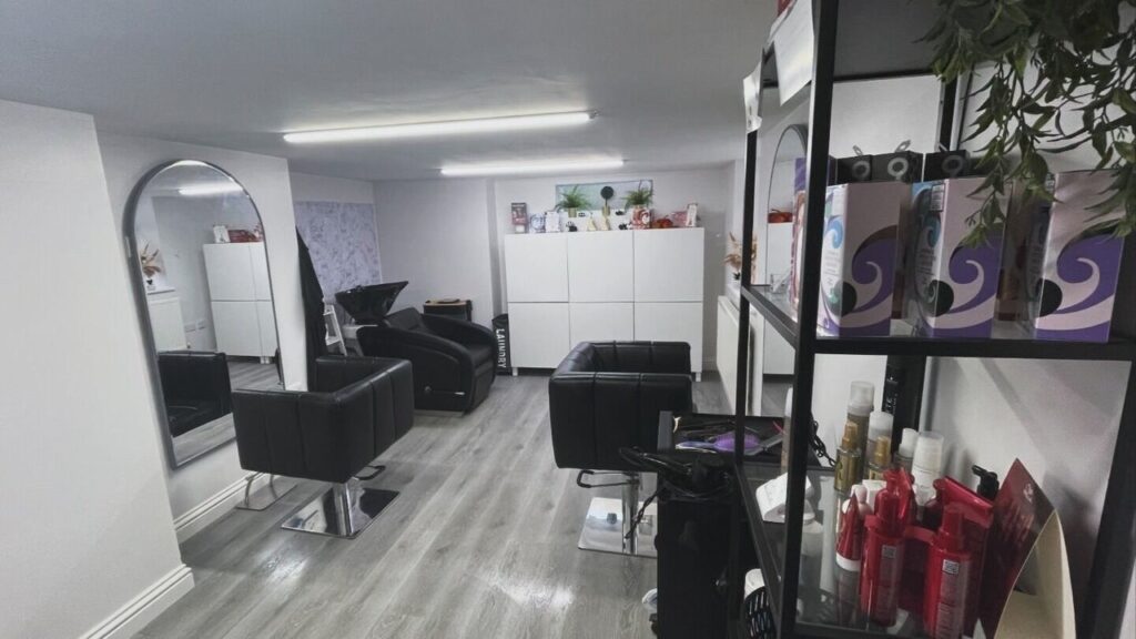 225ea4ff-e943-4dab-92cd-fcdb9e75571b-charlottecusthair-gb-england-snaith-fresha-8947318