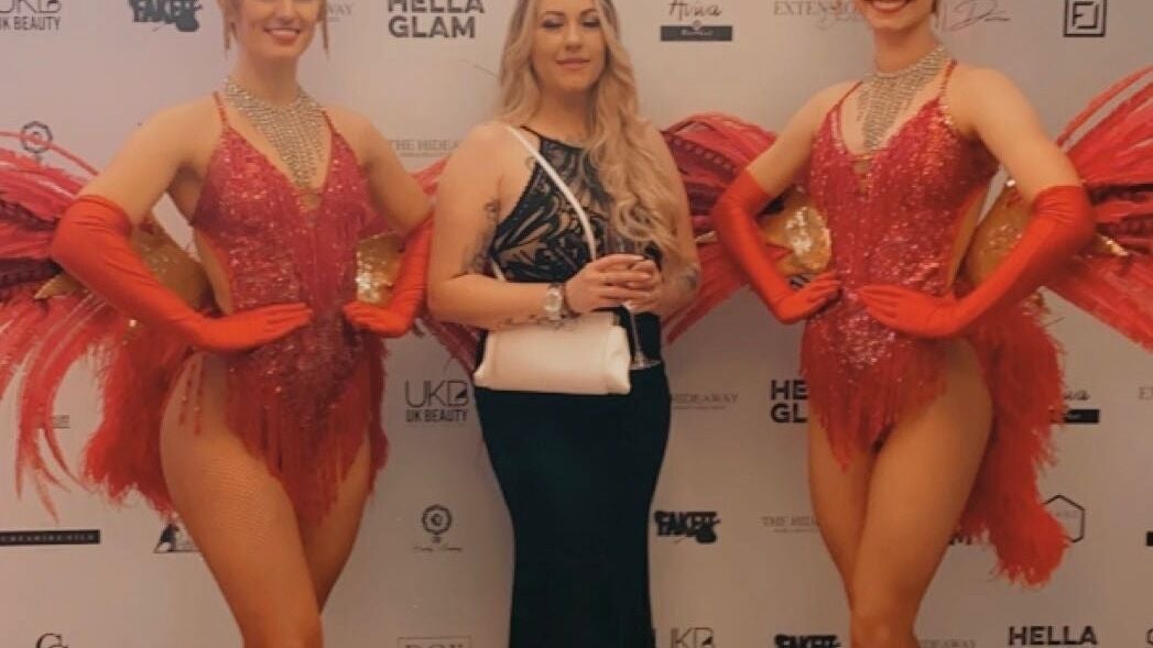 23e3bd7b-7d1d-48f6-bb9c-84c7a3332f88-freshsalon-gb-england-roche-fresha-4018384