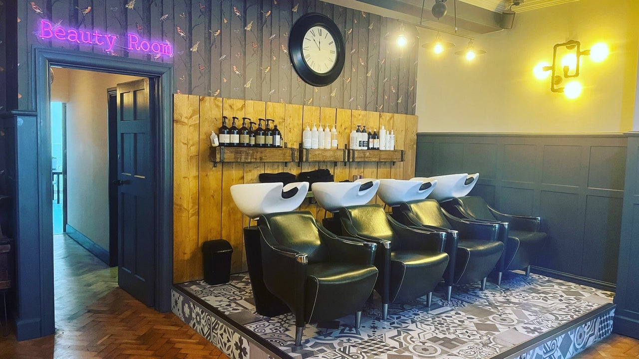 2544e9b0-f1af-4002-8e0c-9b2a509c86a9-kootsbeauty-gb-england-torquay-saintmarychurch-fresha-2783661