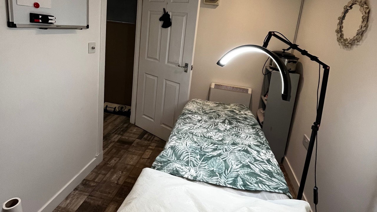 25a5f643-c166-4f4f-8cb7-a36e2c6b594a-lsbeautyandmassage-gb-scotland-linlithgow-fresha-3955814