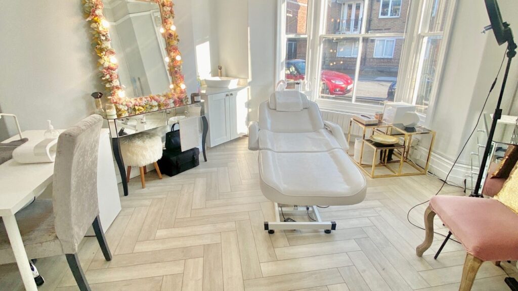 25f7d9b2-c024-4df6-896d-bf07033055a9-zoehinesaesthetics-gb-england-england-alderleyedge-fresha-5029823