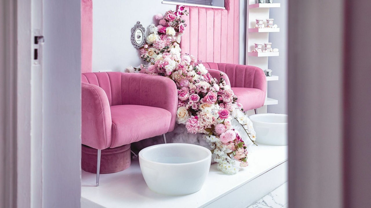 27c510e6-355f-4f39-813f-a768c8fa5400-1827071