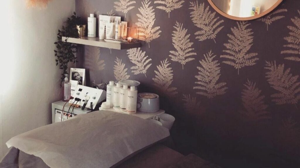 27c56292-3ded-4f9b-a88a-5ba4333c074b-byemma-gb-england-sunderland-fulwell-fresha-8351477