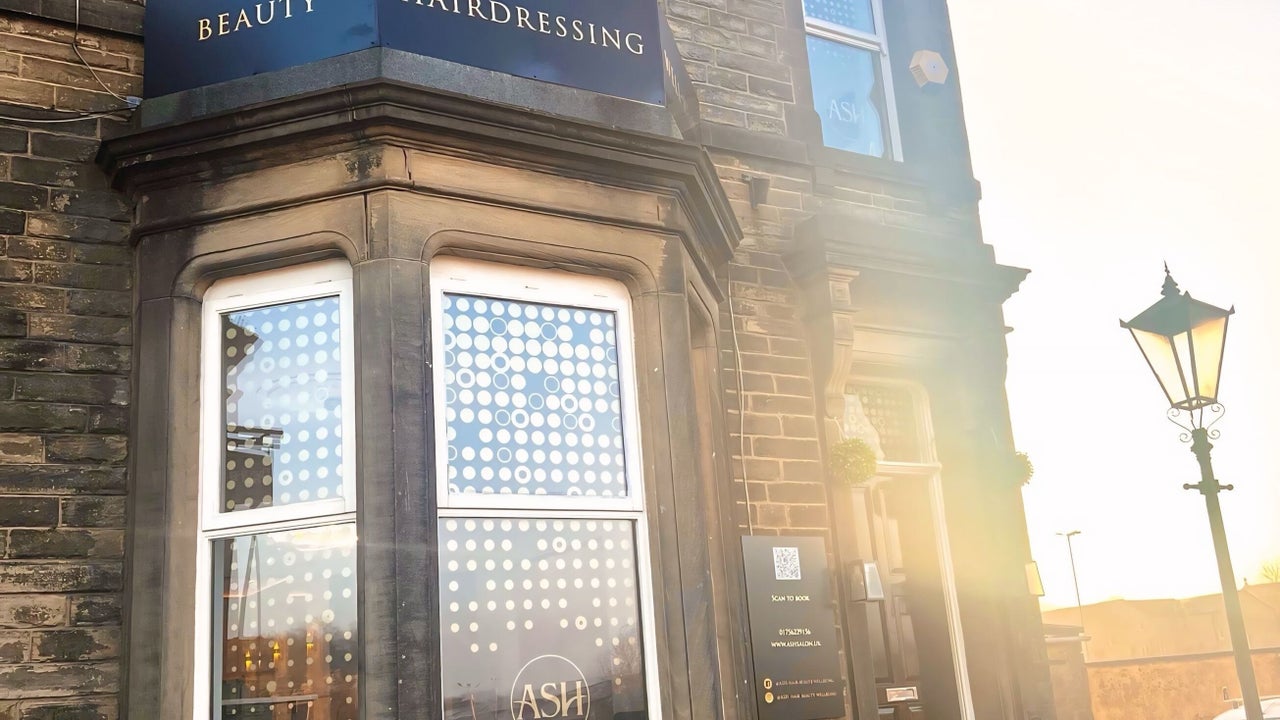 28a1124f-6d77-4f98-a2d2-b2f92ff6c193-ashhairspecialists-gb-england-skipton-fresha-7536713