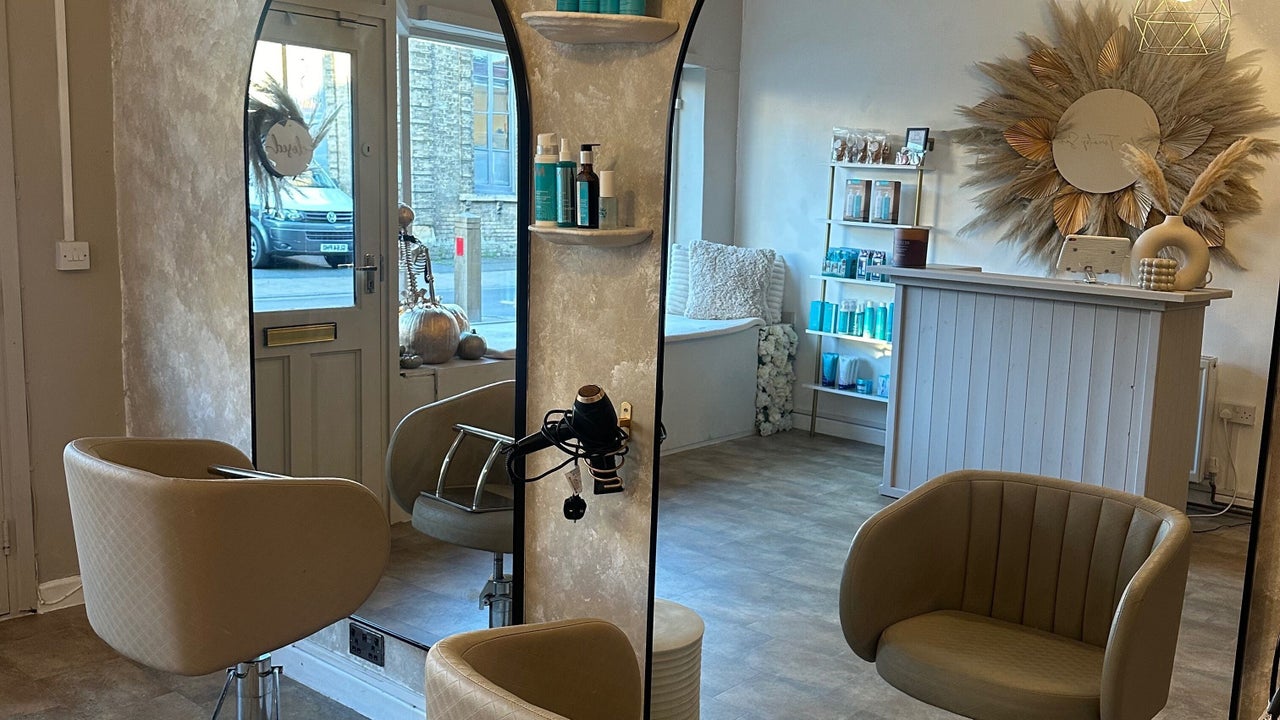 28d252a6-79f6-412e-8410-e5cde1b29c83-salontwentysix-gb-england-attleborough-fresha-9002775