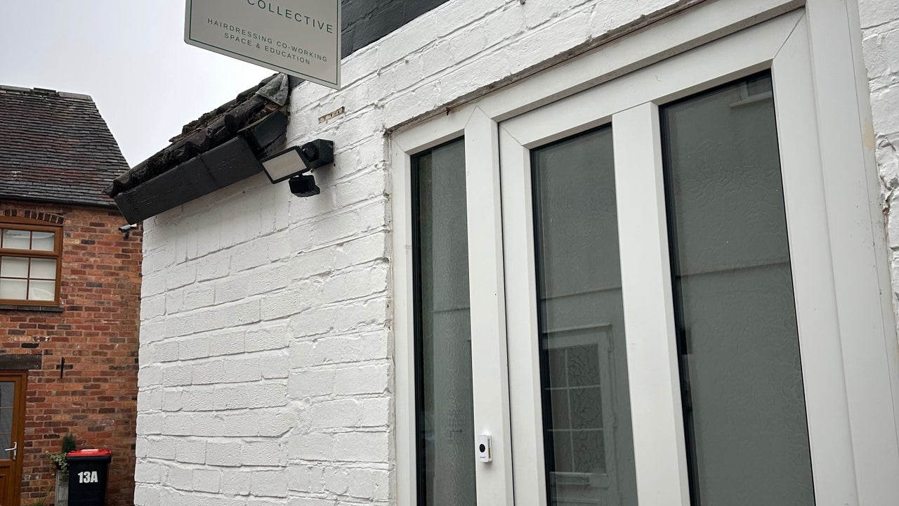 2911c266-2206-4561-8dd6-81e36b723b51-sciencebehindhairdressing-gb-england-wolverhampton-fresha-1911614