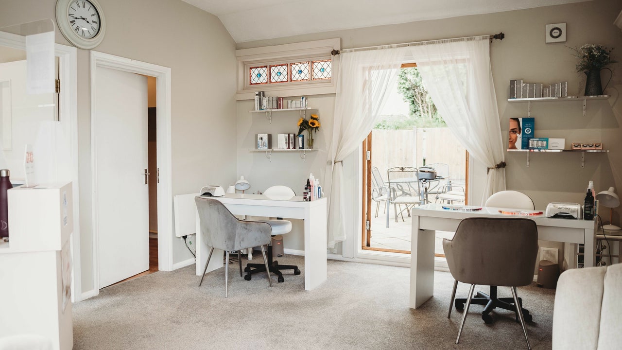 2945e91d-9af8-4a81-8b94-05468710d0de-2319131