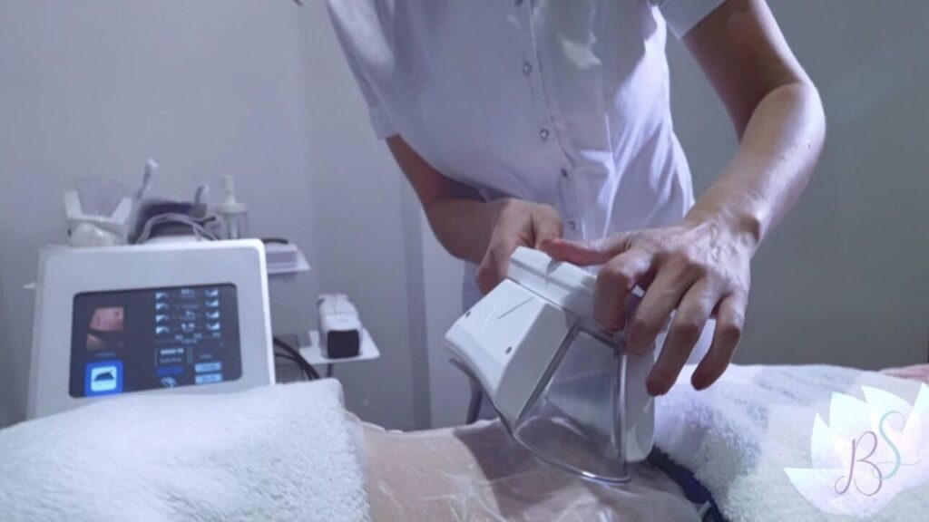 2a6cc1c2-5dc2-49ee-bc4d-0915b8ee6274-3083843