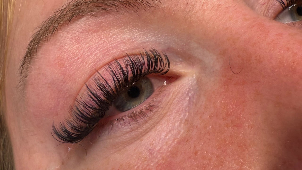 2a8672cb-7ac7-499e-a3d4-8417e53a6d1f-lashdbyellieabbotswellroad-gb-scotland-aberdeen-fresha-2822220