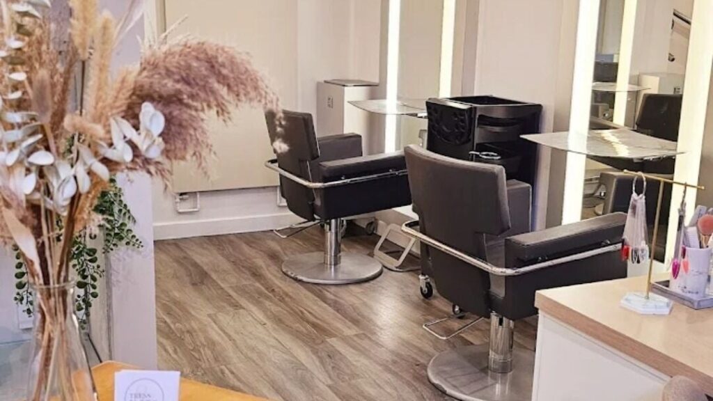 2a90fc3a-e225-4884-9357-9ca3ea5ba6e1-bentleybrowncouturehairbeauty-gb-wales-ystradgynlais-fresha-2194508