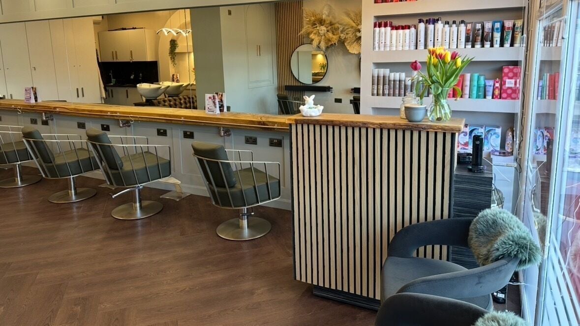 2a947b62-558b-412b-9341-ca0d3348f835-hairacademy-gb-england-middlesbrough-fresha-8938507