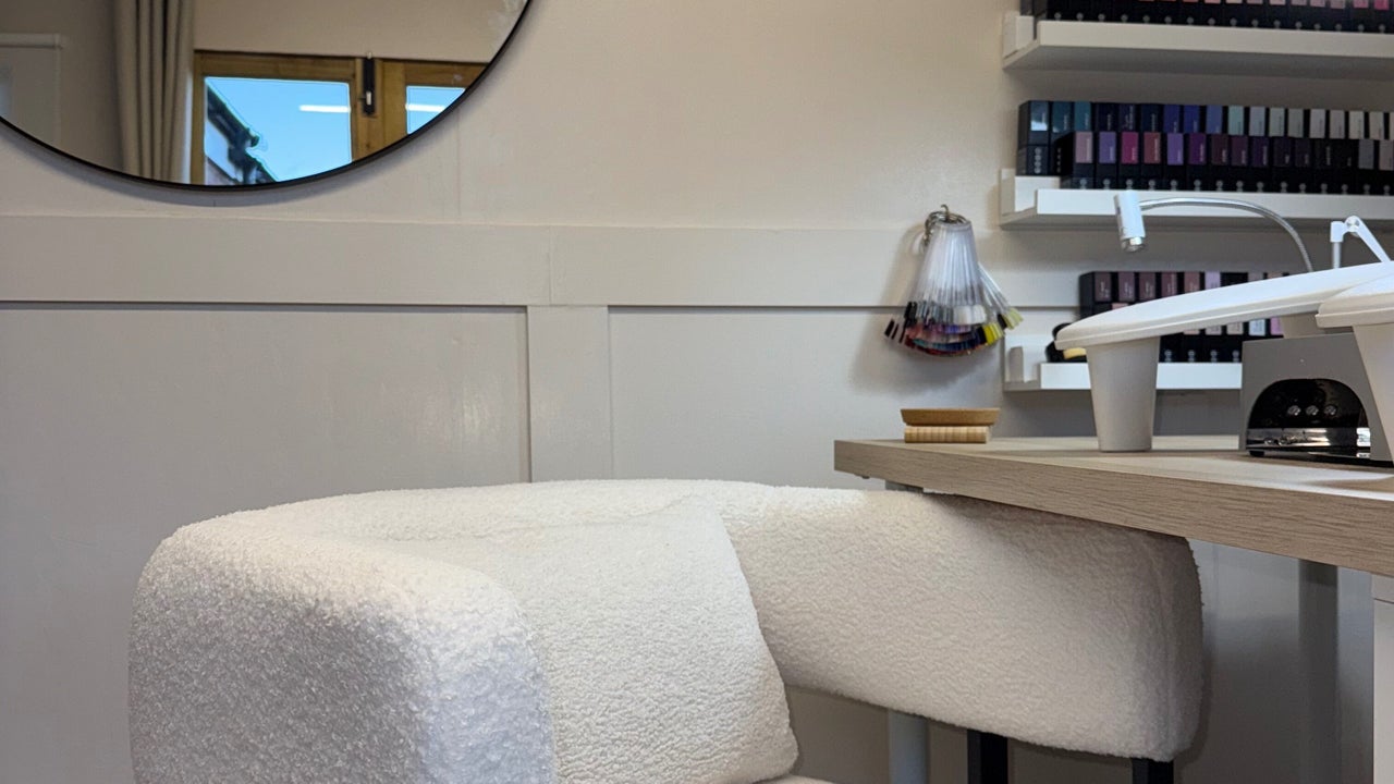 2b27b6ef-45e4-4d97-a487-dfee47f8af9e-oliviamaebeauty-gb-england-eastrington-fresha-2553031