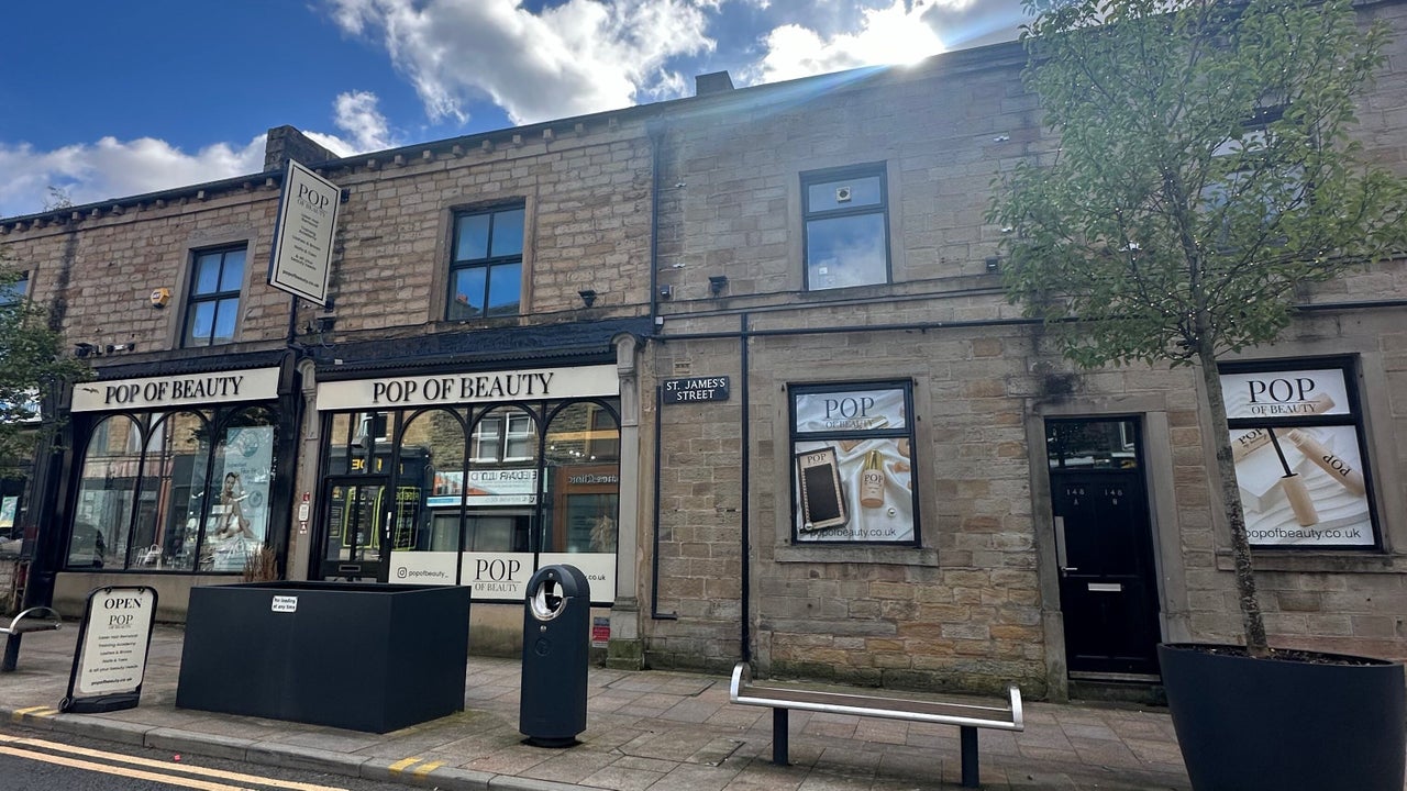 2b2bdcf4-ccff-4ffa-b062-42cd3d3f22f1-popofbeauty-gb-england-burnley-fresha-8639291