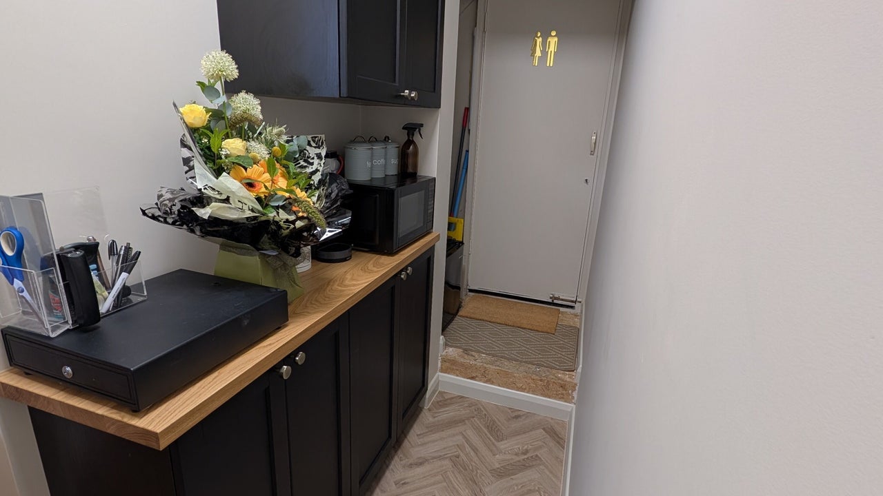 2b946f8d-4dc7-43ac-8831-dc2dce0fa75c-charlisbeautycompany-gb-england-southend-on-sea-westcliff-on-sea-fresha-7755066