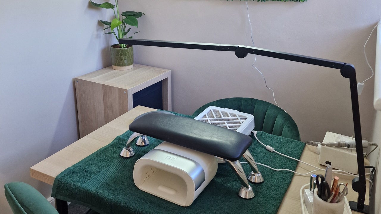 2bf189a7-a783-479d-a89b-aaac9525a13b-dolleduphalesworth-gb-england-halesworth-fresha-9192606