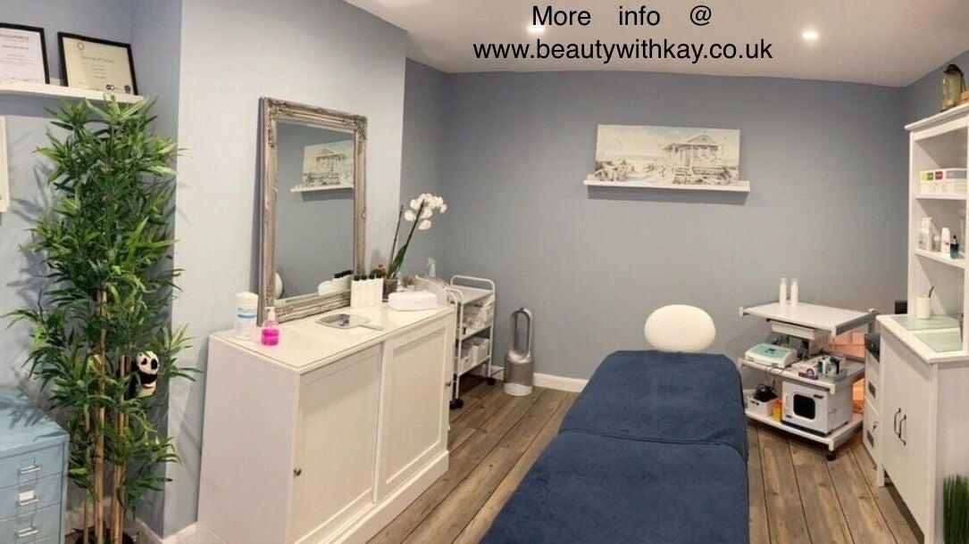 2c9db72e-2cab-4d56-a629-bb887a30a54d-beautywithkay-gb-england-bristol-staplehill-fresha-4004577