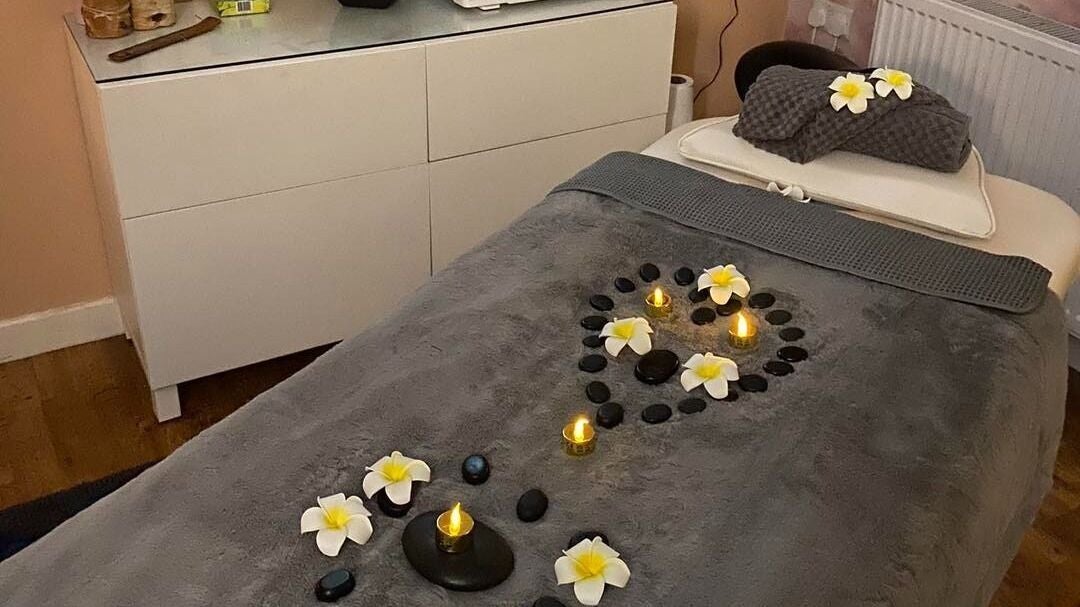 2d18b96b-0a72-4275-b711-b804c1a52ac9-elegancebeauty-gb-england-ashbourne-fresha-3685004