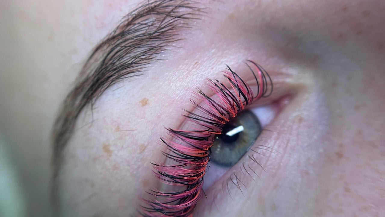 2d9ddd0d-f777-4e13-b7d4-a71a5170eea7-burstofbeauty-gb-england-weymouth-fresha-2208632