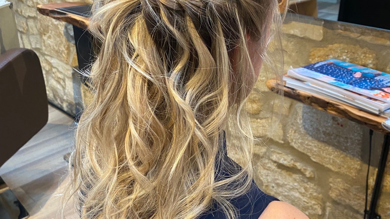 2da0eae9-63d9-4ed1-b986-c327c5903314-thehairloft-gb-england-stoke-sub-hamdon-fresha-7473831