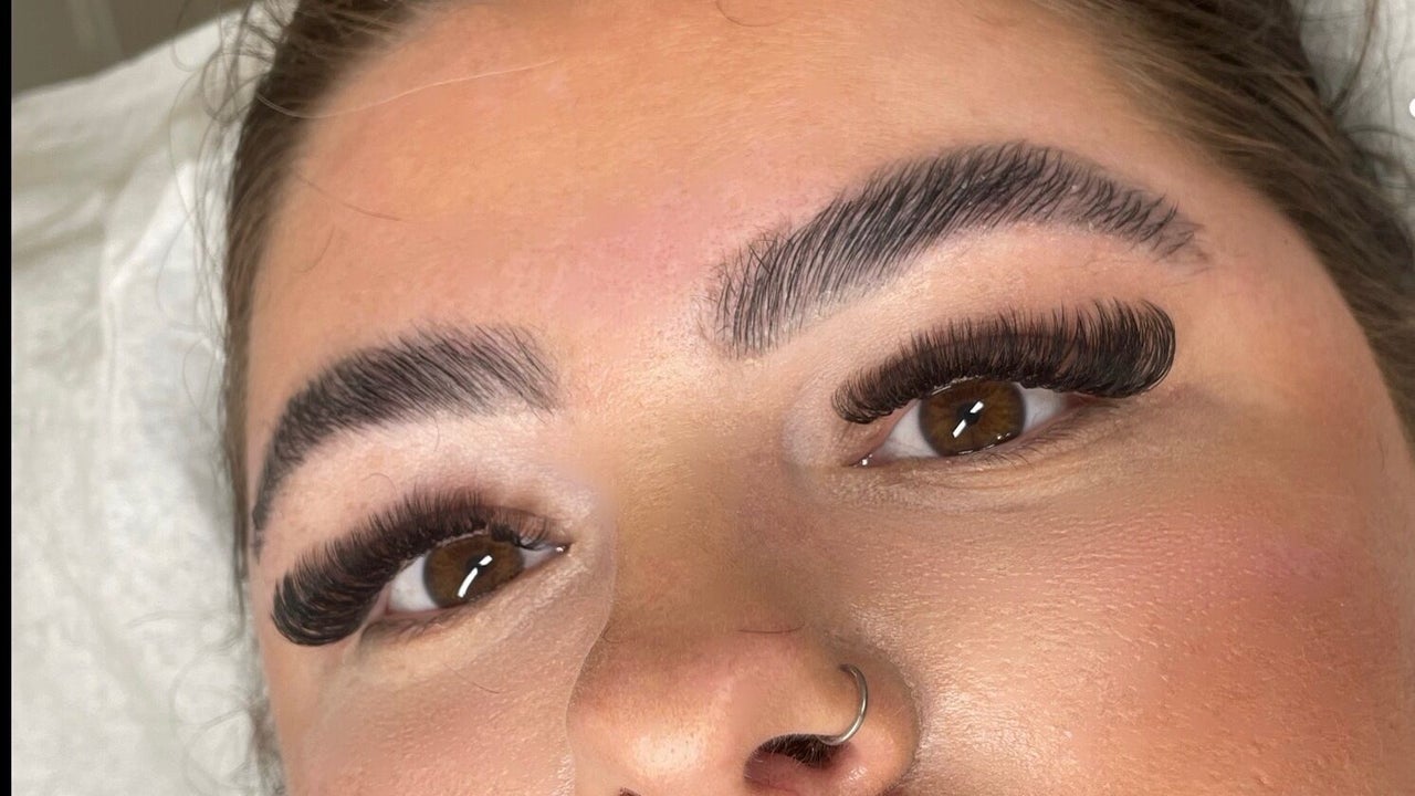 2da2779d-cb1c-48bf-a53e-8b23f1b56b3a-lashedbysoph-gb-england-northampton-fresha-8288175