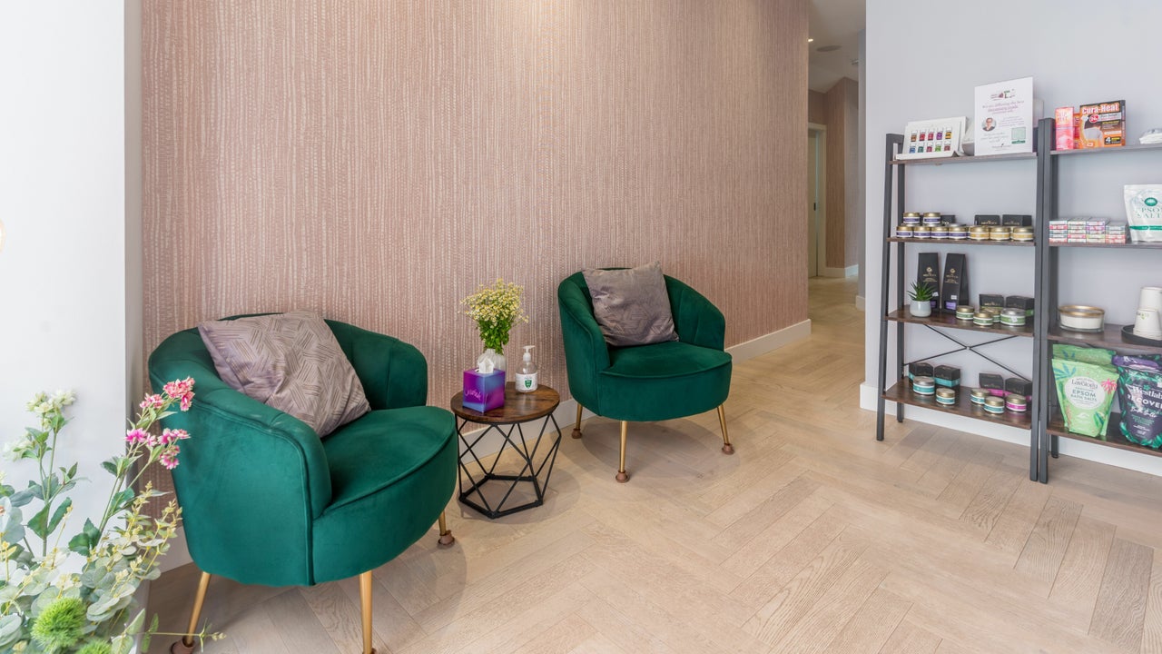 2e6bb30d-9b0c-4767-bad1-d426a19b5290-6473743