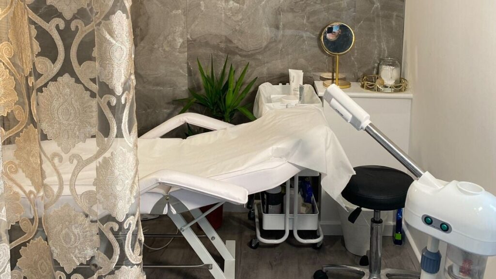 2ea18fc6-3428-4ee3-ab70-c66e3b93e4ef-7481167