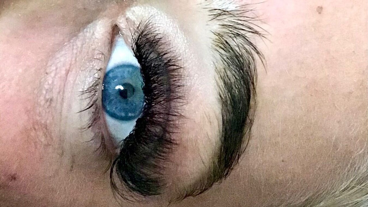 2f202512-95bf-4ee8-a196-cb7023eb9b5c-bellelashandbeauty-gb-england-shirley-fresha-2406875