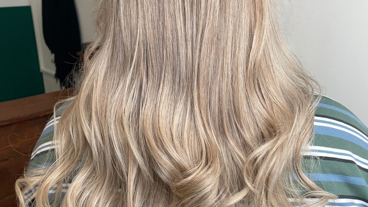 2f379d75-4fba-4bbe-b358-b7155d44df82-natatkinsonhair-gb-england-middlesbrough-fresha-3011584