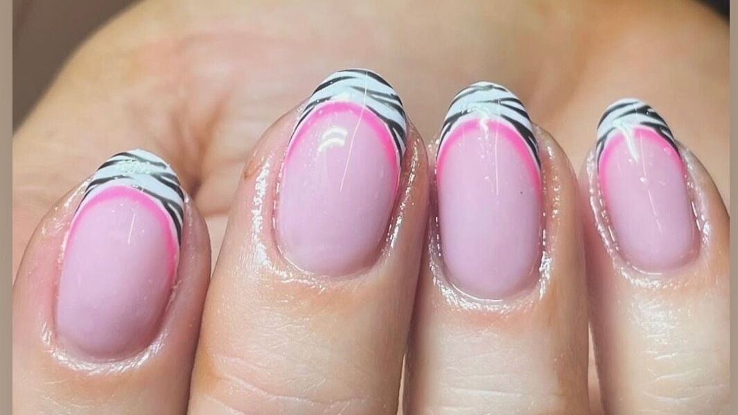 2fe398f4-ad66-4e37-a18a-05b9d1d69a86-allthingsbeautybysammy-gb-england-stoke-on-trent-dresden-fresha-1667697