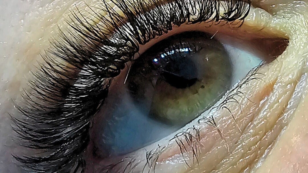 3056310f-c30b-4f71-874d-2db6e233466d-ravenandrosebeautyroom-gb-england-grantham-fresha-3990618