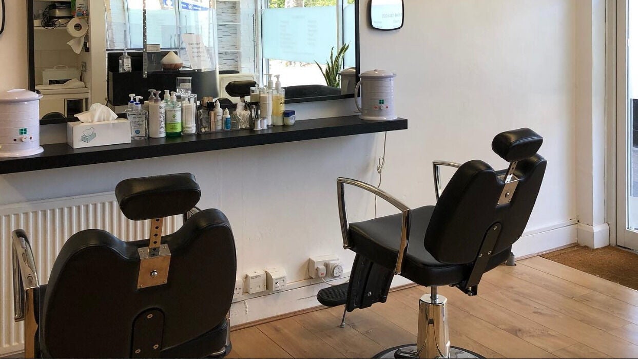 30725a62-b57d-4dac-b891-97be18a2c483-realbeauty-gb-england-hampton-fresha-1280817