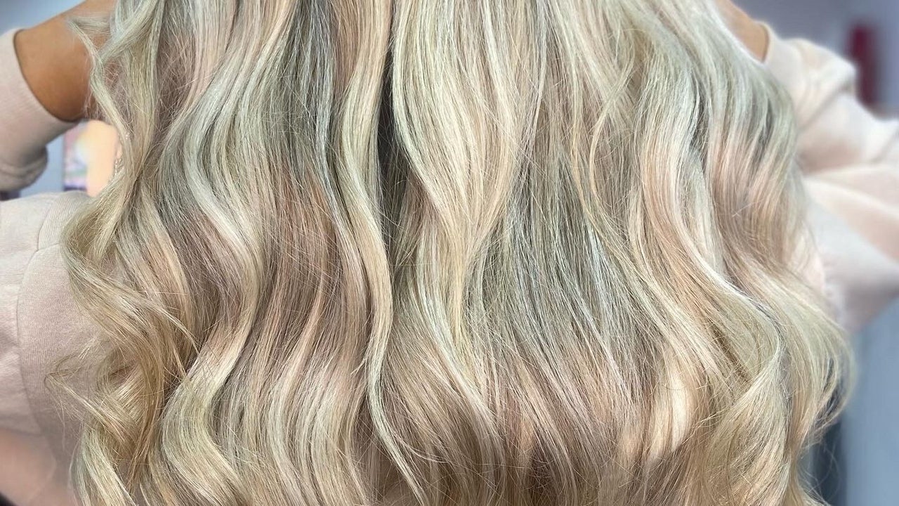 307e9a38-2f1f-4427-879b-788e4d70c8b3-7989307