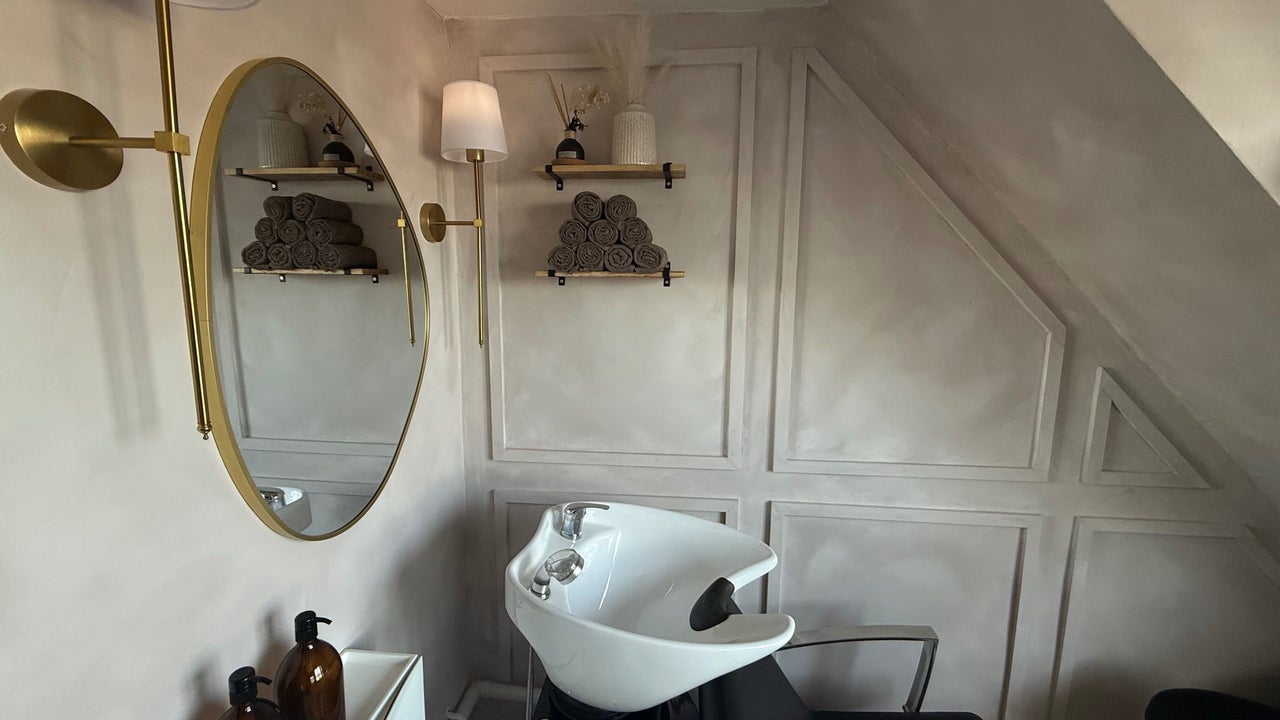 30e380e1-72e2-4e88-8de2-c717ed208105-houseofrchair-gb-england-garforth-fresha-3616380