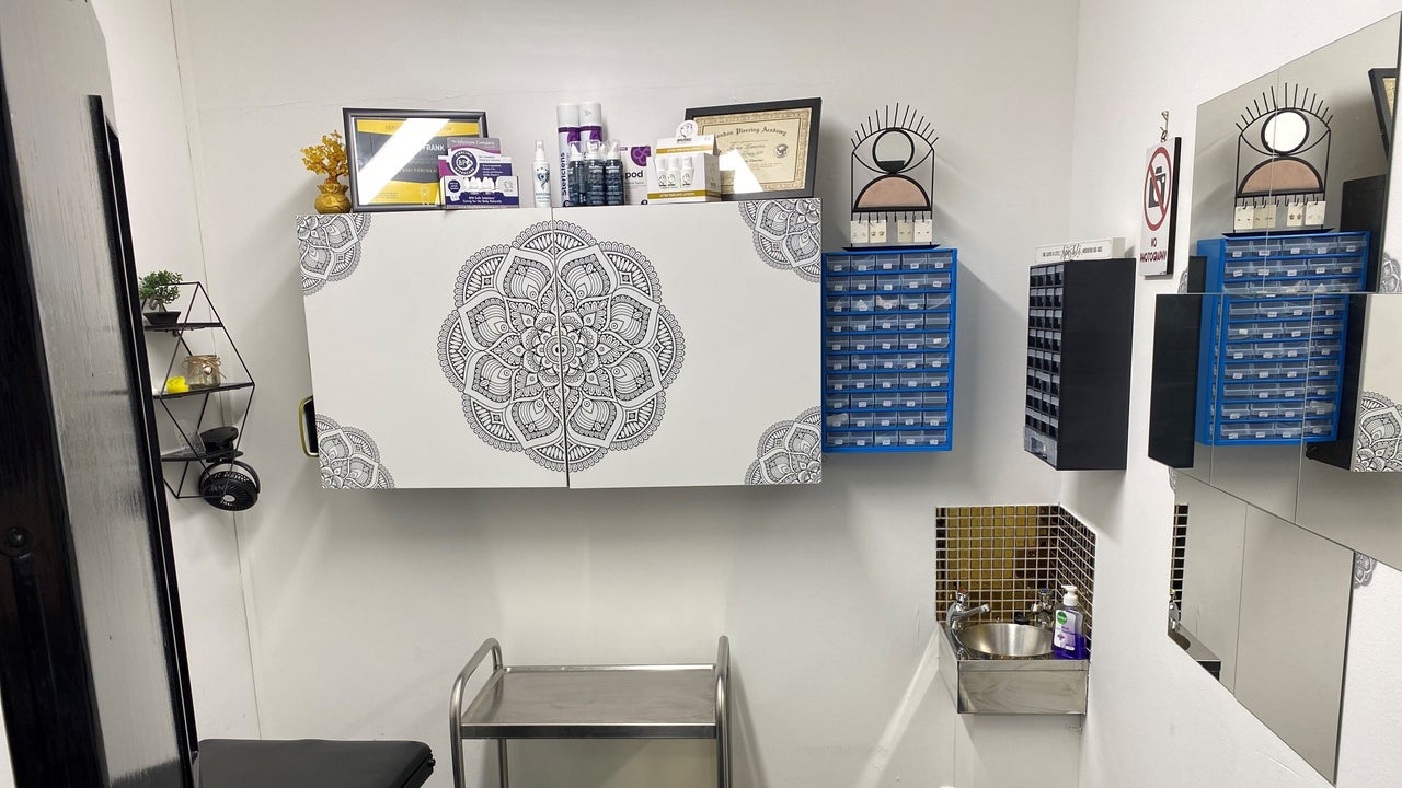 319d98e8-cfcf-4444-b899-9d1660f5a37a-9741082