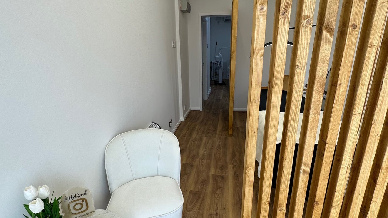 3223324a-057b-4226-b4dd-38d7e7f08346-browsbydiana-gb-england-harrow-fresha-5958495