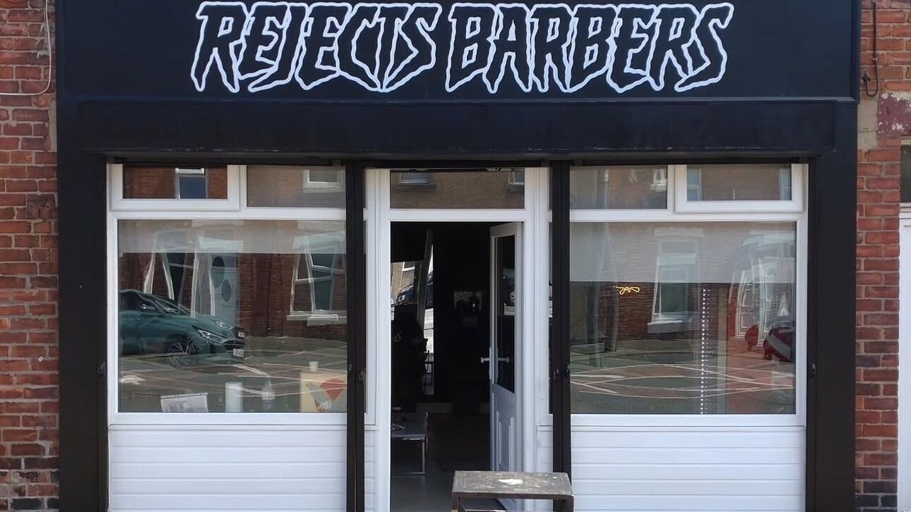 32ddf1ec-a5e8-4069-a95f-42afeda16d71-rejectsbarbers-gb-england-boldoncolliery-fresha-9977653