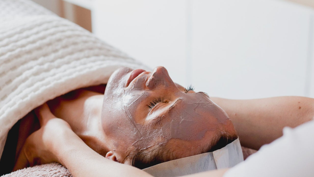 32e0d53c-43c1-4055-baca-147f9adbadef-alisonmillerskincareaesthetics-gb-england-totnes-fresha-1273914