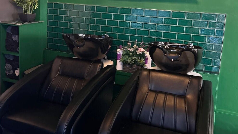 339da270-c5d4-4029-9051-f0ea88074bfb-hairstation26-gb-england-rainham-fresha-8377868