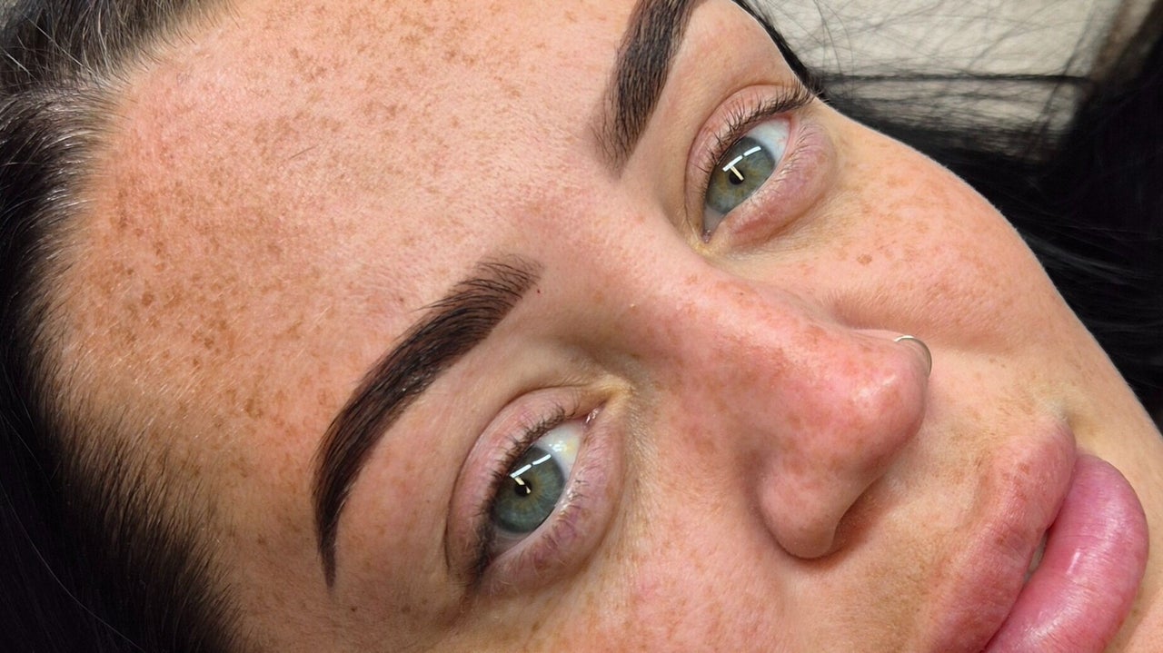 33e03657-d967-49b5-8190-b3c5ffdd9408-nicolabattle-thelittlebrowroom-gb-england-scarborough-fresha-3811783