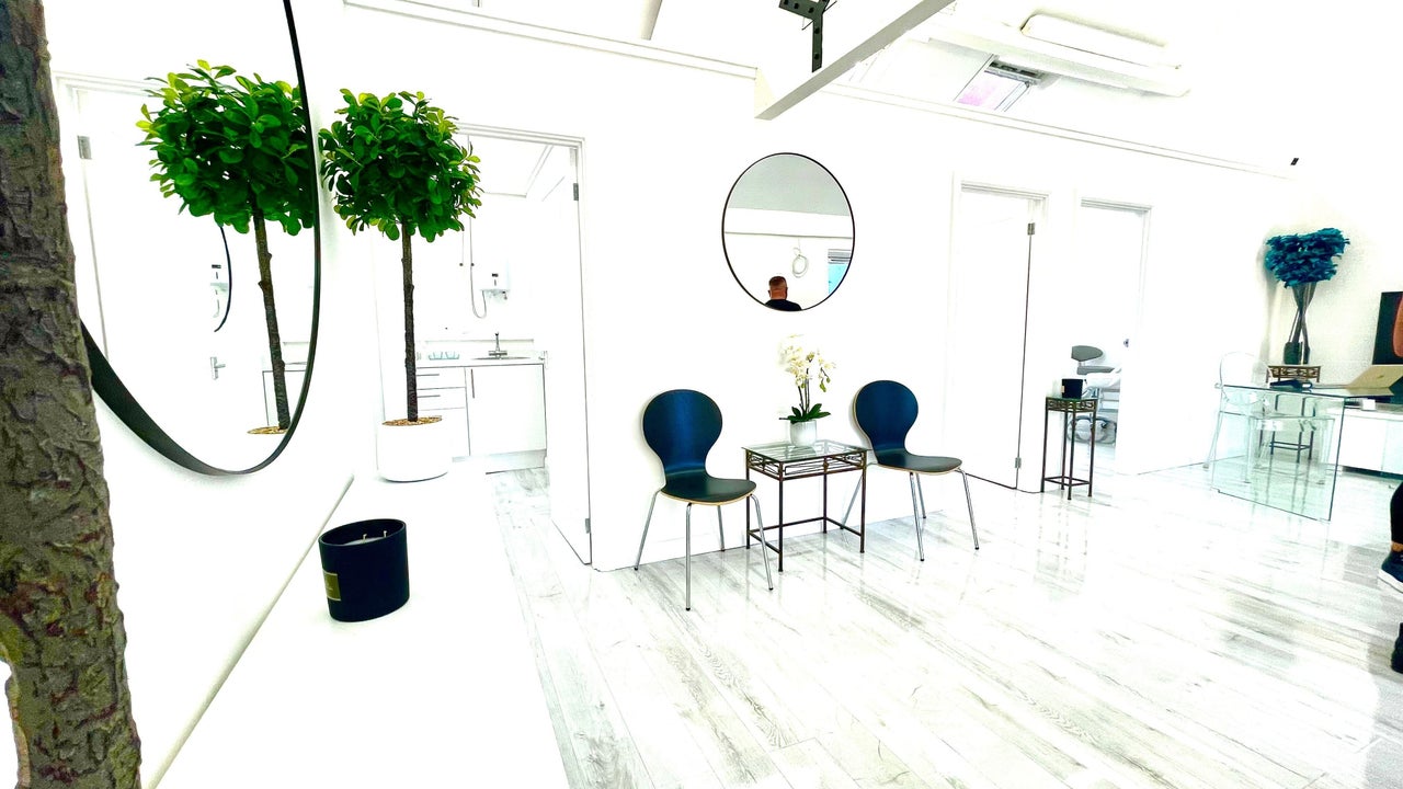 340be56e-49ad-4c83-8316-409dc6be7819-triggsandjamesaesthetics-gb-wales-swansea-fresha-1074636