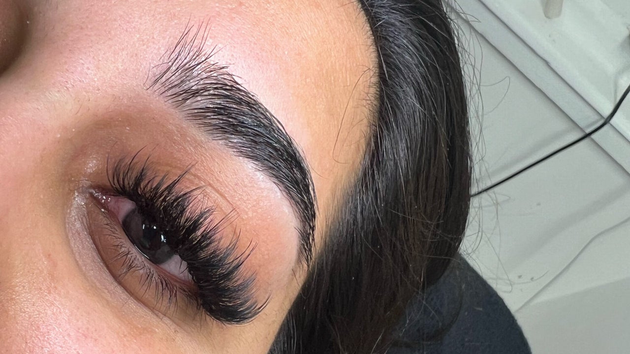 34954ca4-96ee-4d88-ac36-e2550bc7a2d2-violetbeautyandtraining-gb-wales-cardiff-fresha-5145179