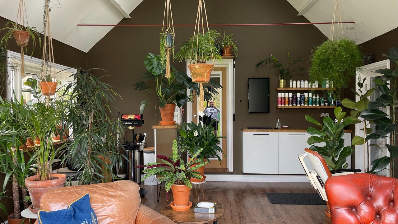 35024746-1a81-471b-b5fb-945a00842ff4-shed-gb-england-peterborough-thornhaugh-fresha-9365956