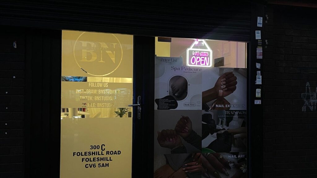 3594583c-4fc3-4f70-9b72-a3da687031a3-bnstudio-gb-england-coventry-foleshill-fresha-6115709