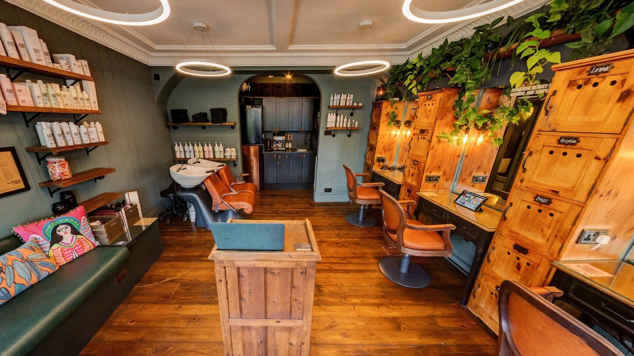 36216c3e-fc26-4acd-84cd-eca9fd69c15e-capellisalon-gb-england-essex-westcliff-on-sea-fresha-5442058