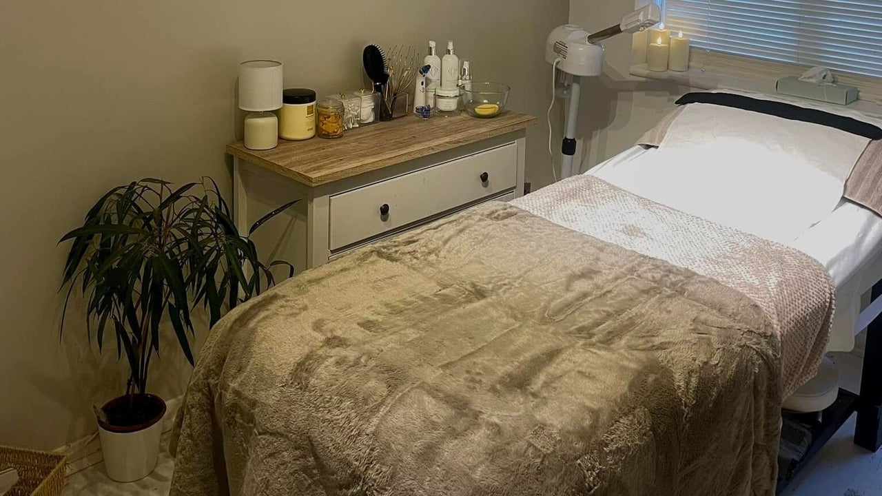 366f48f5-0c8d-4177-862b-b48564f09bc9-gowerskinaesthetics-gb-wales-kittle-fresha-7550913