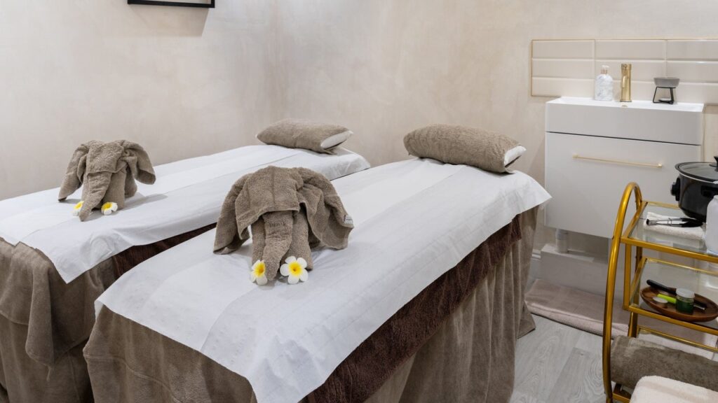 3671ae38-80d7-4471-b189-ad8a67b8ceca-barnesvillagespa-gb-england-london-fresha-2981980