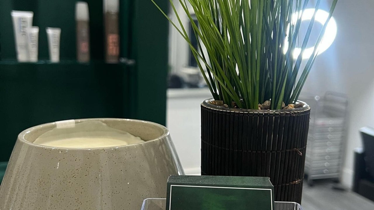 36aead17-d5cc-48c3-a47e-2aa2506e1ab4-ccohairdressing-gb-england-portsmouth-drayton-fresha-5243642