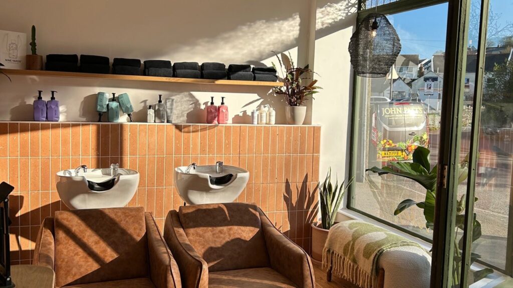 37151079-4631-4574-be36-a92798312216-rockeyshairstudio-gb-england-braunton-fresha-2788684