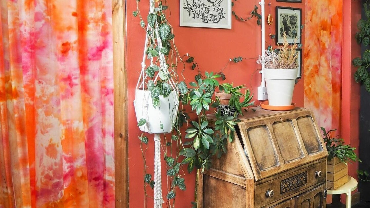 3763b4c1-37eb-44cf-9422-cc526c1f791e-grayssalon-gb-england-leeds-bramley-fresha-9010394