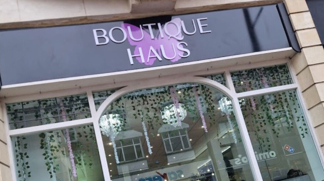 38082d15-ee13-4cc2-a52d-3df6348614bf-boutiquehaus-gb-wales-maesteg-fresha-1295885